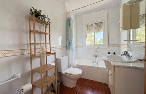 Charming Catalan Villa with Pool & Views - Foto 29