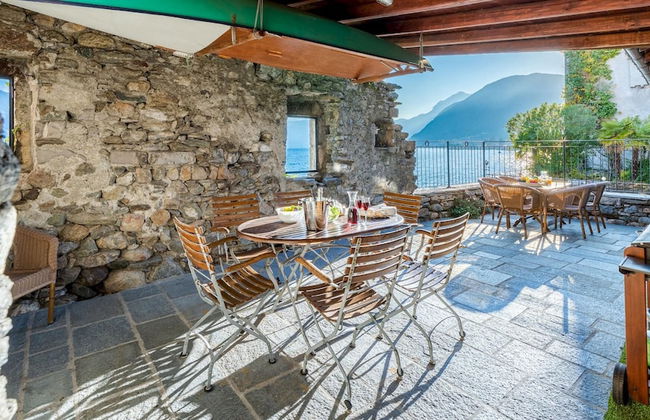 Villa Rivetta 6 2 in Santa Maria Rezzonico - Foto 2