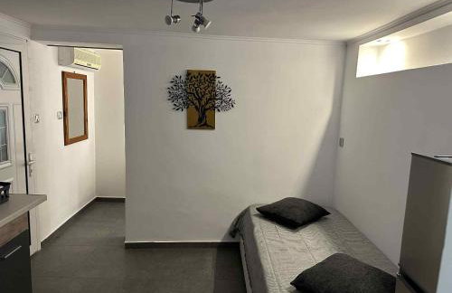 BAZAKOS LUXURY STUDIO KAMPI BEACh - Foto 10