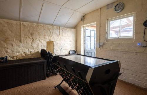 Cosy Welsh Cottage in St Davids Centre with Garden - Photo 32