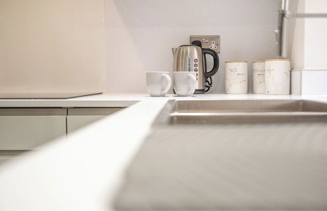 Eilmers Cottage Lovely 4BD in Malmesbury - Photo 72