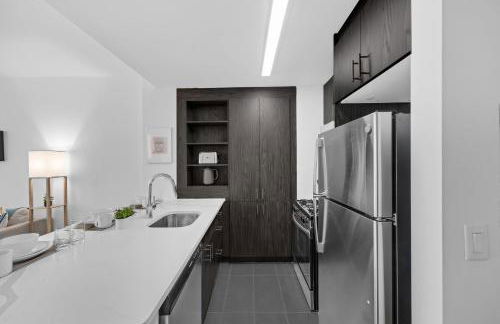 FiDi 1 BR w Work Setup by Anyplace - 11687 - Foto 11