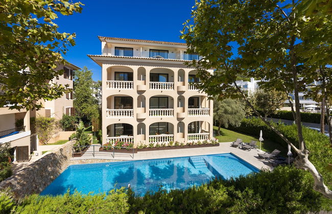 Apartamentos s'Olivera - Foto 1