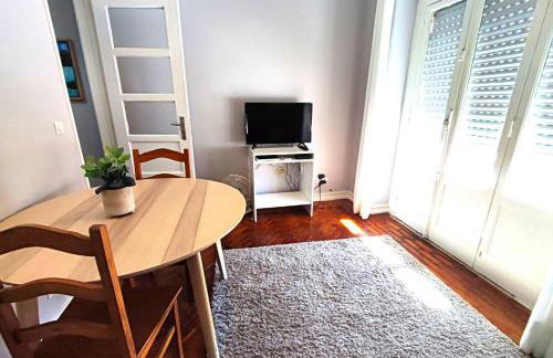 Lisbon traditional T2 with balcony in Damaia, Lisbon - Foto 5