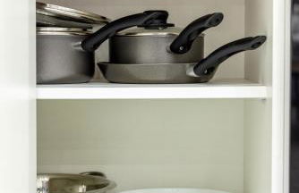 ROOMS NEAR ME - Entire place, kitchen & washroom with amenities, smart tv, fast Wifi, parking nearby - Foto 25