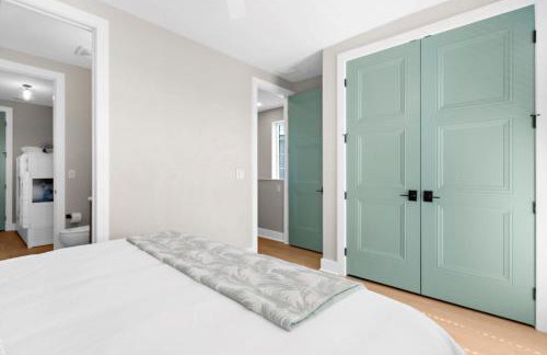 NEW! Manatee Dreams, Pool & Boat Slip, Min to AMI! - Foto 41