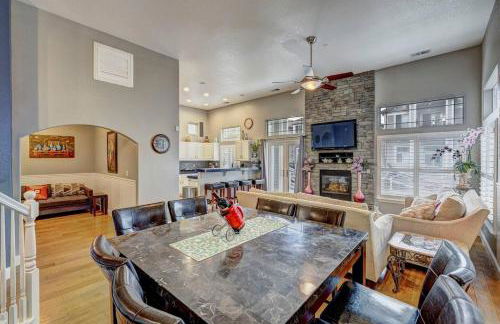 Marina Escape-Lake-Family-Fishing-Casino - Photo 22