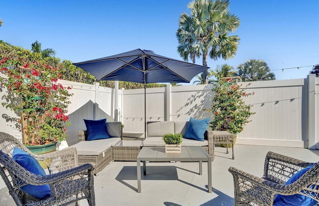 5BR with Heated Pool 5 min to Beach - Photo 59