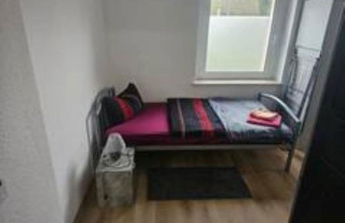 Schöne Vollausgestattete Monteurs- Gästewohnung nähe Raffinerie Leuna und Geiseltalsee für 4 Personen 0301 - Foto 9