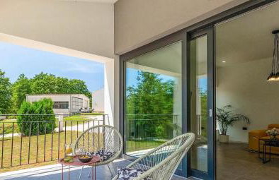 Vila Prisunca jacuzzi & swimming pool - Foto 16