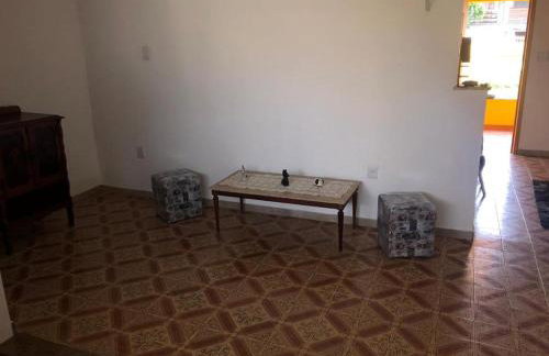 Casa espaçosa com Piscina próximo a Praia e lagoa - Foto 6