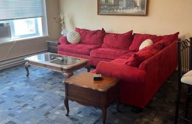 Spacious Apt near Guthrie Packer - Photo 5