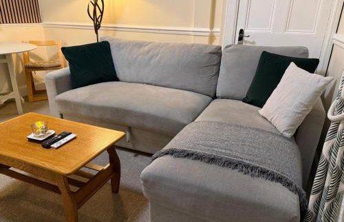 Stylish Leith Residence Tram to Centre & Airport - Foto 9