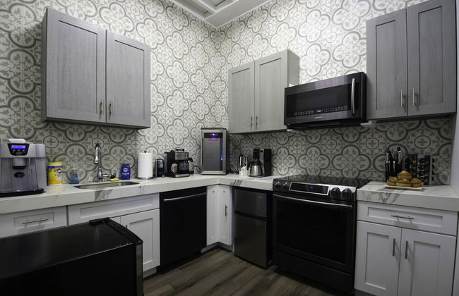 5 BR for 10! Prime Spot Near FR QT by YouRent! - Foto 7