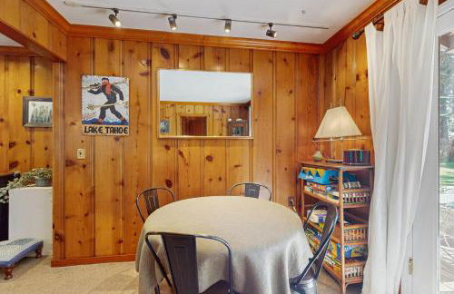 Casual and Cute Cabin Near the Lake - Foto 14