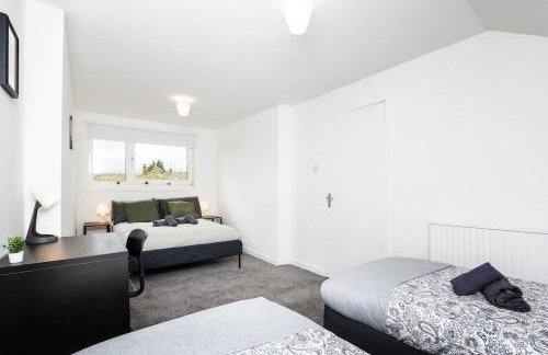5 Individual Beds - Free Parking - Foto 25