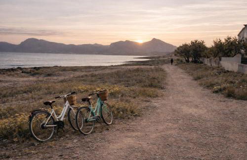 Peaceful Beach House in Son Serra de Marina, terrace, 3 min walk to sea - Foto 17