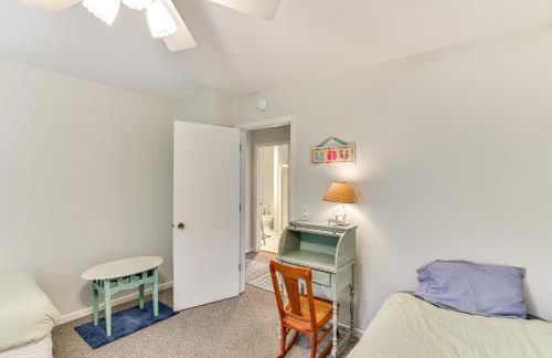 Charming Union Pier Home with Deck Half-Mi to Beach - Foto 18