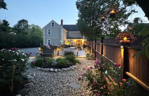 Large, Comfortable & Conveniently located Home - Foto 47