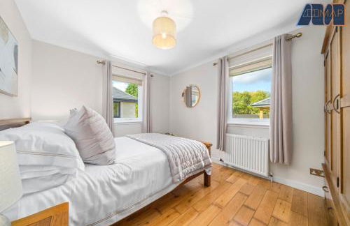 Large Family Home with Hot Tub or Jacuzzi, Log Burner - Foto 25