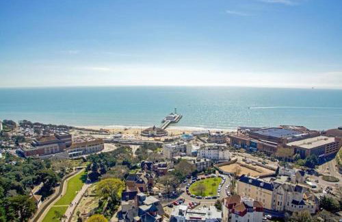 CHERRY MEWS by BOURNECOAST - A Detached Holiday Home with Parking and a Garden - HB7358 - Foto 30