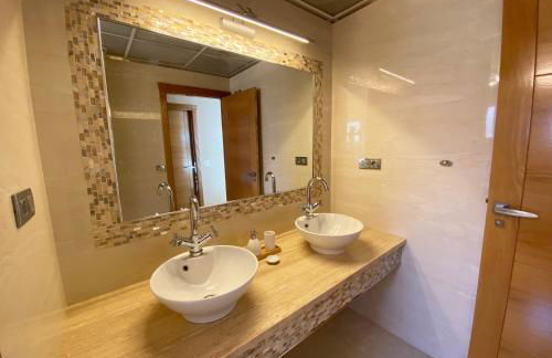 Modern flat and private attic close to beach - Foto 4