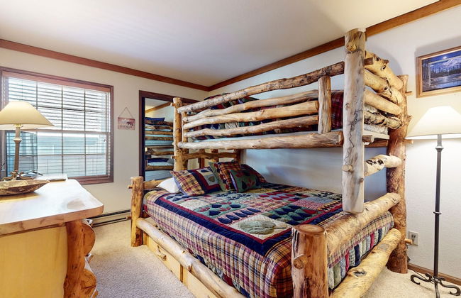 Walk to Mammoth Ski Lifts at Canyon Lodge Condo - Foto 3