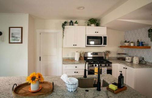 Lakeview Getaway with Hot Tub - Foto 33