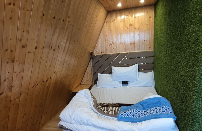 Eva Cabins - Photo 2