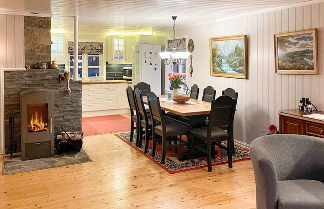 5 Person Holiday Home in Averoy - Foto 7