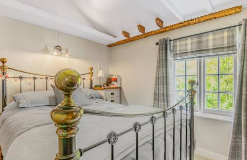 Pieman's Cottage - Pulborough, West Sussex Cottage - sunny courtyard - Foto 20