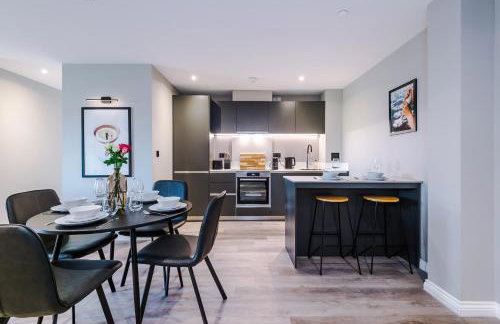 Premium 3 Bed Apartment City Centre - Free Parking - Foto 1