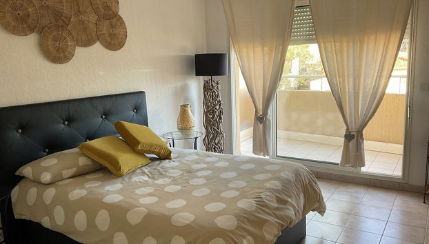 La riviere de les jarden de Elisa - Foto 2, Servicio de comidas en la habitación