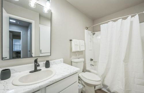 The Chandler 421 I Spacious 1 Bed 1 Bath - Foto 13