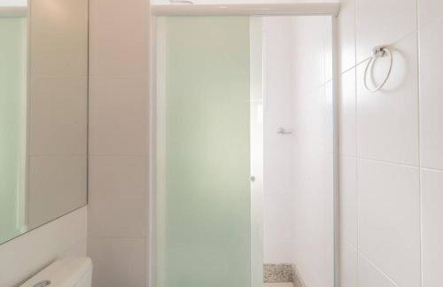 Flat surpreendente 5 pessoas em condomínio moderno 02 suites climatizados - Foto 26