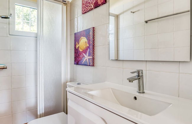 Charming Villa With Private Swimming Pool Near the Sea - Foto 21