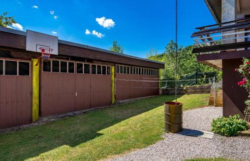 4 Bedroom Stunning Home In Plaski - Foto 22