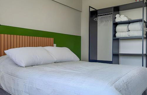 2 Quartos Família, Cama Queen, Petfriendly - Foto 11