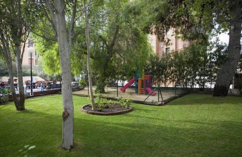 Aparthotel BCL Levante Lux - Foto 9