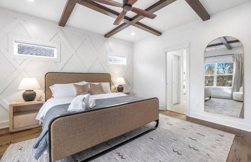 Ozark Oasis Walk to DT Bentonville - Photo 18