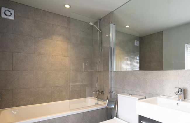 Modern Luxury Apartment In The Heart of Henley - Foto 3