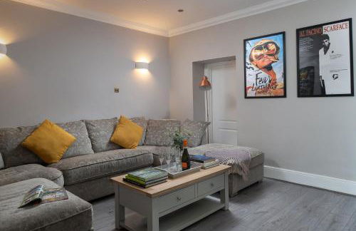 The Cors - Charming Country Escape for Large Family Groups - Photo 27