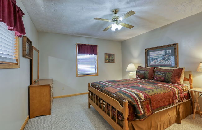 Into the Wild - 2 Bedrooms, 3 Baths, Sleeps 6 Home by RedAwning - Foto 2