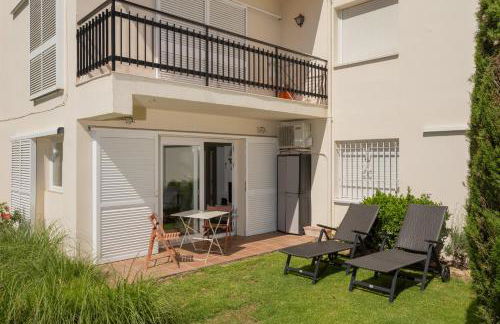 Apartament amb piscina i aparcament - Baixos amb jardinet - Foto 11