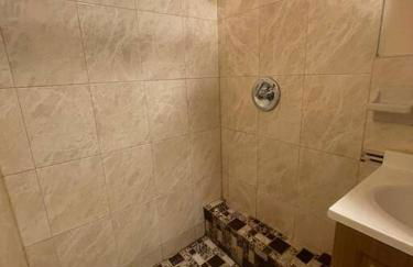 *PRIVATE* Studio 5 minutes from LGA/ US Open - Foto 8