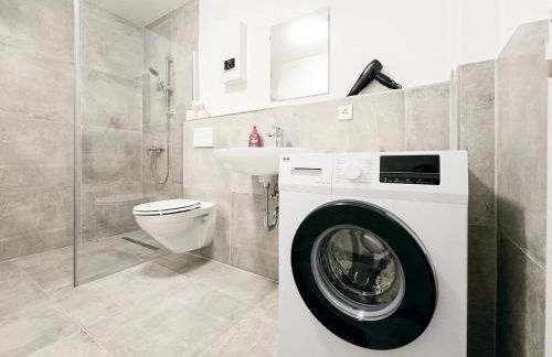 Tolstov Apartments - 2 Room Apartments - Balcony - Kitchen - Washing machine - next to Cologne - Foto 7