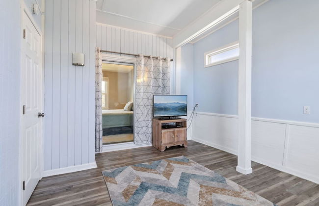 Beach Break Getaway in Virginia Beach - Photo 33