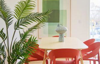 Beachside Modern Flat with AC, By TimeCooler - Foto 7