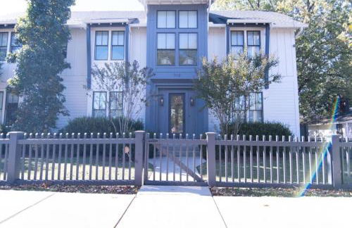 Minutes to Downtown Huge Outdoor Deck HOT TUB - Foto 39