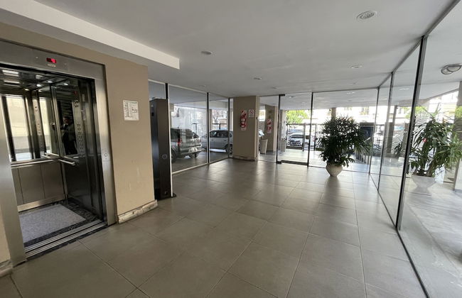 Modern Studio With Open Views, Pool, and 24-hour Security - Foto 15